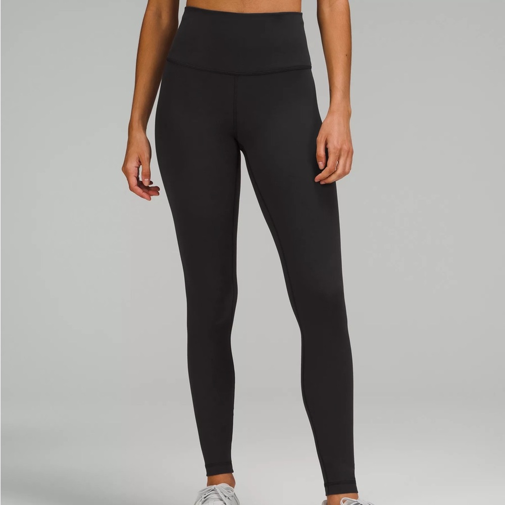 Lululemon Wunder Under Leggings 25”, Size 8